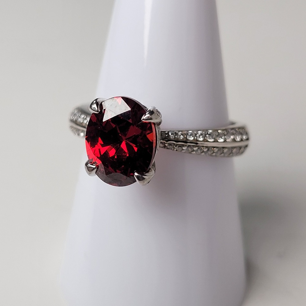 925 Sterling Silver Red Glass Ring Sz 8.75‎ Halo Pave Band DK Maker 4.5g